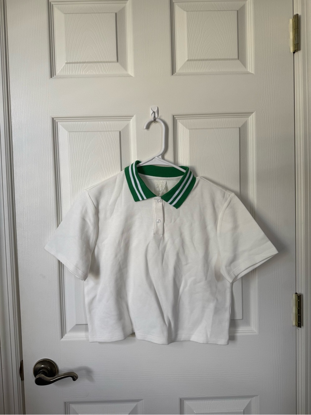 Women's White Short-Sleeve Polo Top with Green Stripe Collar
